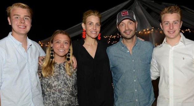 Deanna Bastianich with her husband Joe Bastianich and kids
